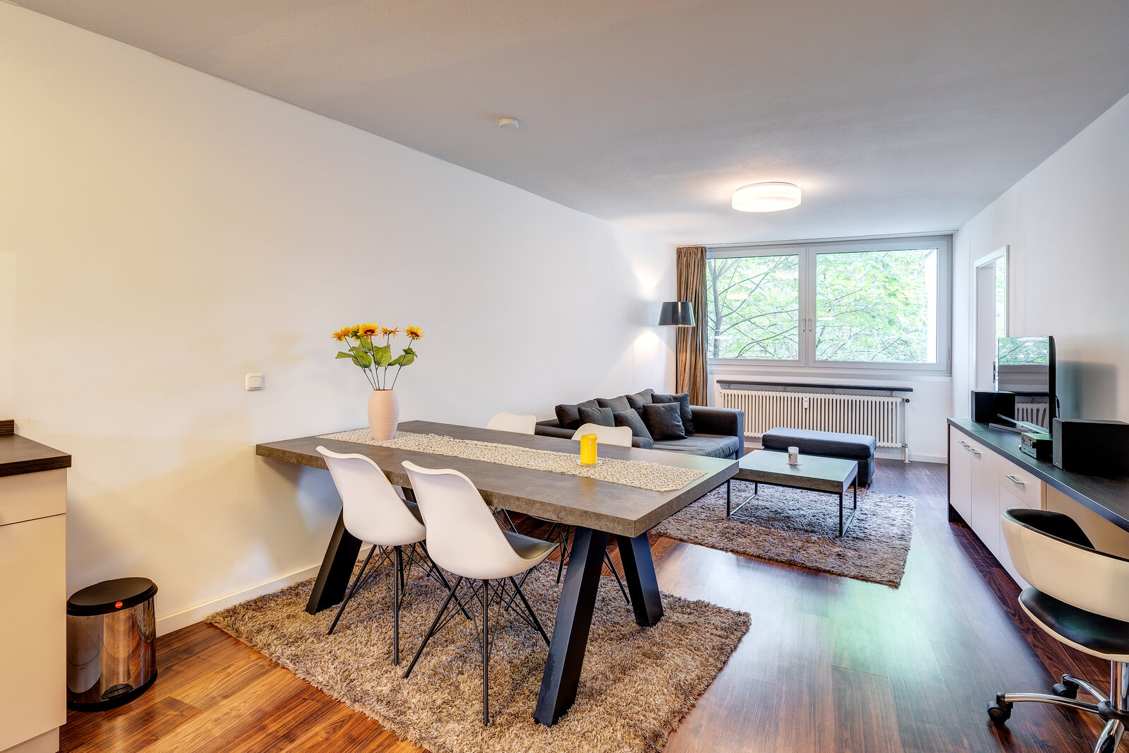 Modern 1.5-room apartment in central location - Photo 3