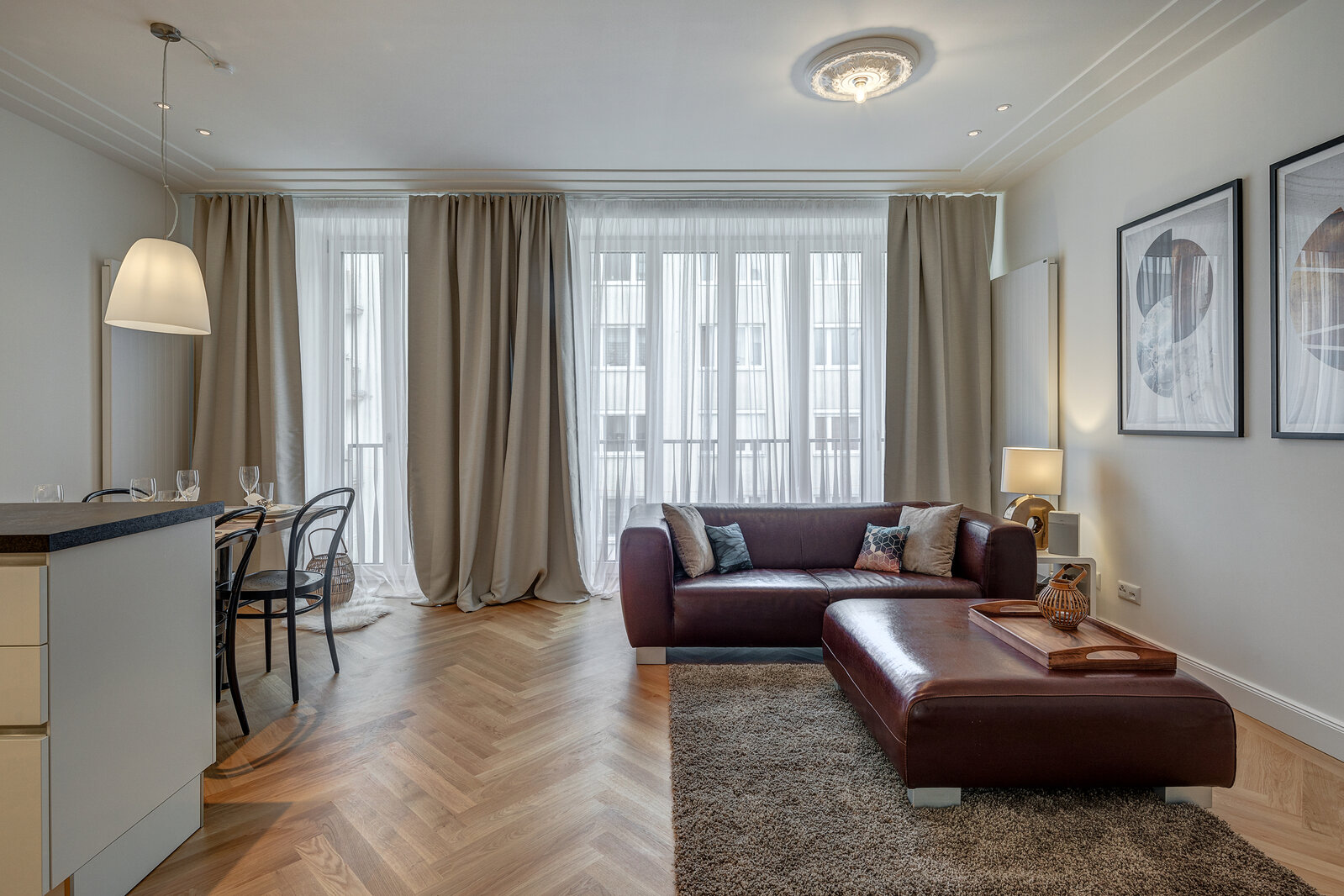 Premium stylish apartment in vintage building of Maxvorstadt - Photo 3