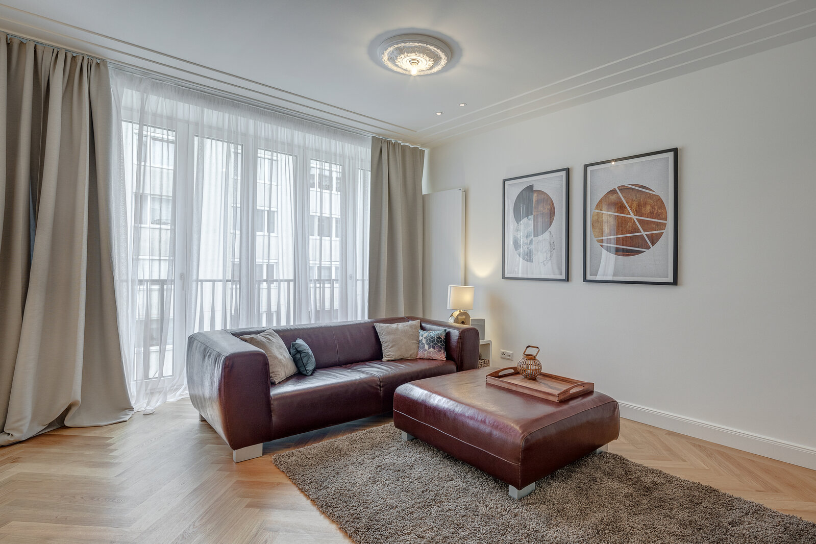 Premium stylish apartment in vintage building of Maxvorstadt - Photo 1
