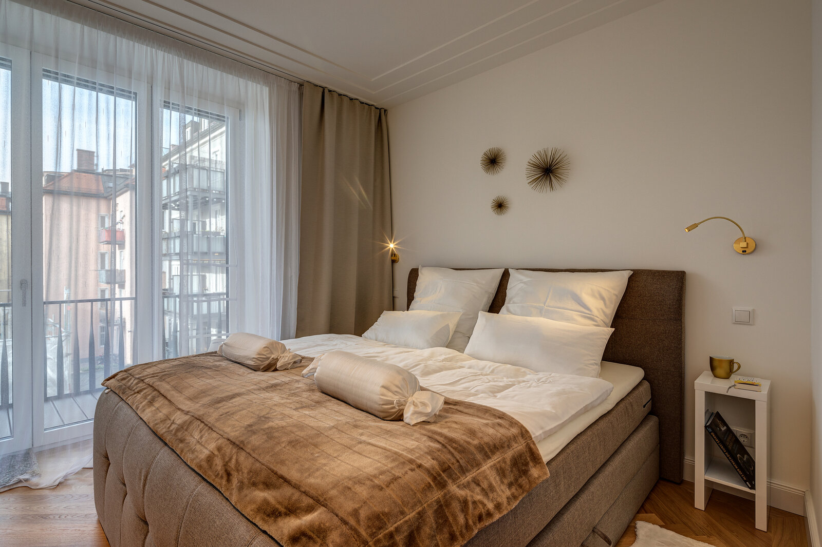 Premium stylish apartment in vintage building of Maxvorstadt - Photo 4