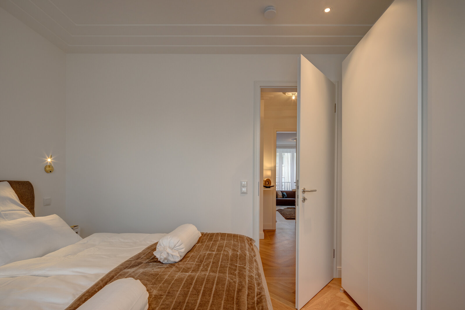 Premium stylish apartment in vintage building of Maxvorstadt - Photo 5