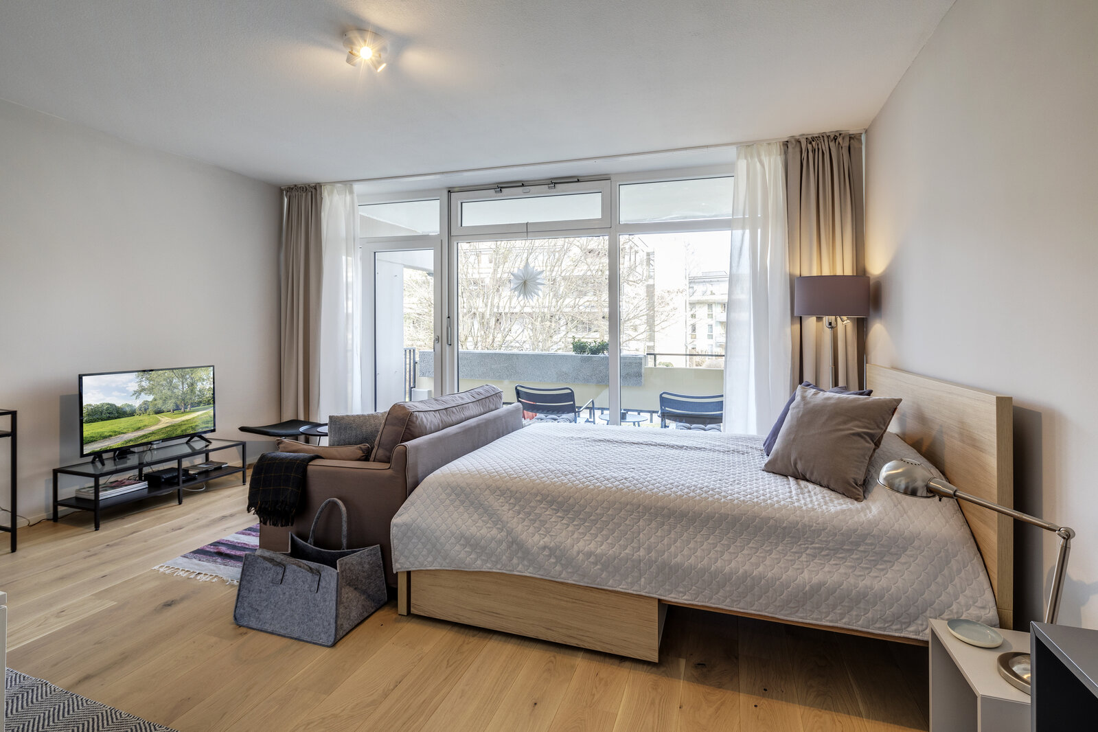 Stylishly furnished apartment - Foto 3