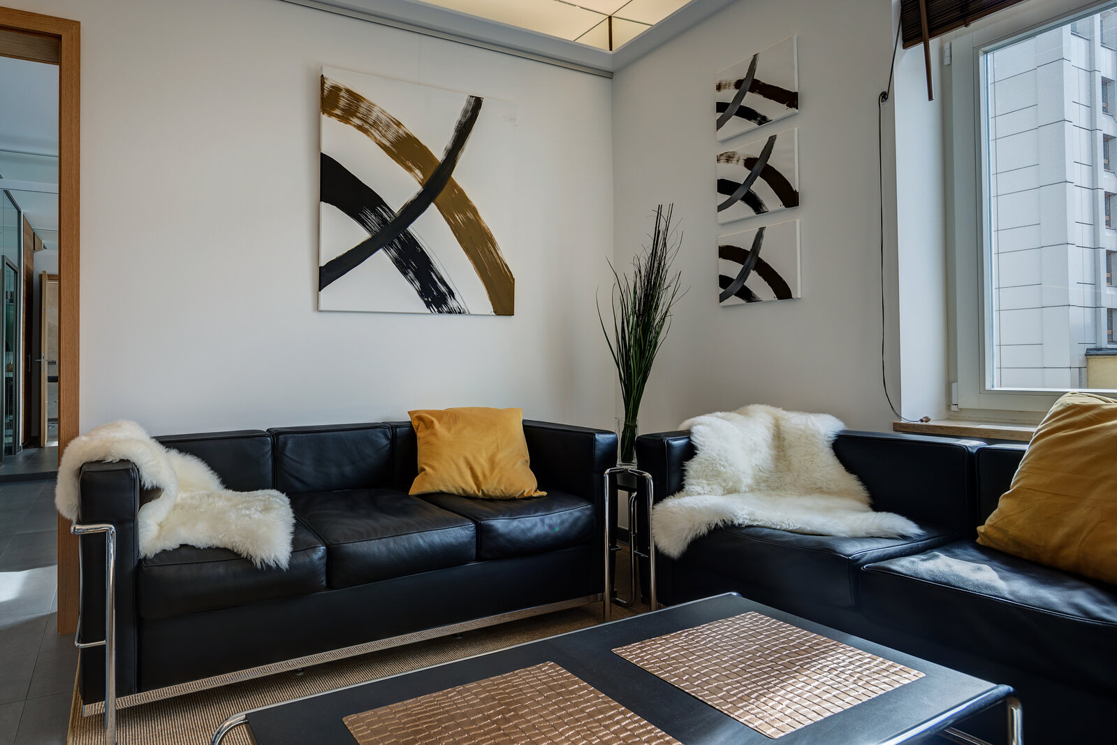 Premium living: Very beautiful, modern 2-room apartment near Prinzregentenplatz - Photo 1