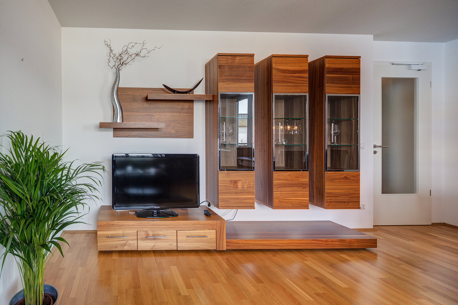 Beautiful 3-room apartment with modern kitchen in Neubiberg - Foto 3