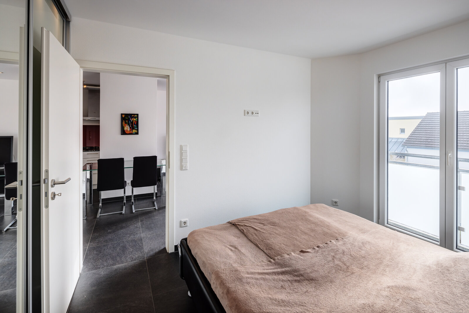 Furnished 2-room apartment in a good residential area - Photo 5