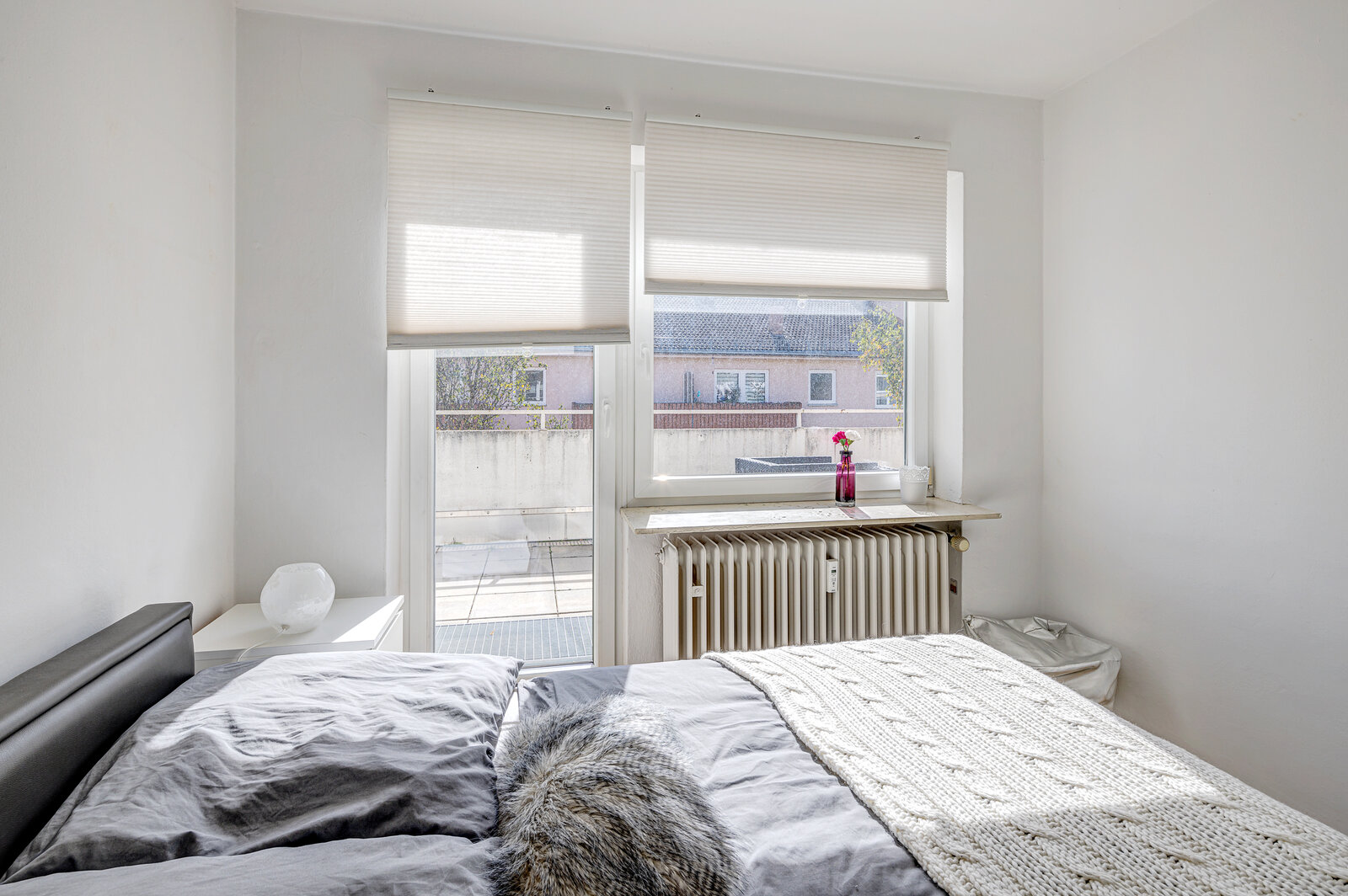 Bright apartment with large roof terrace for rent - Photo 5