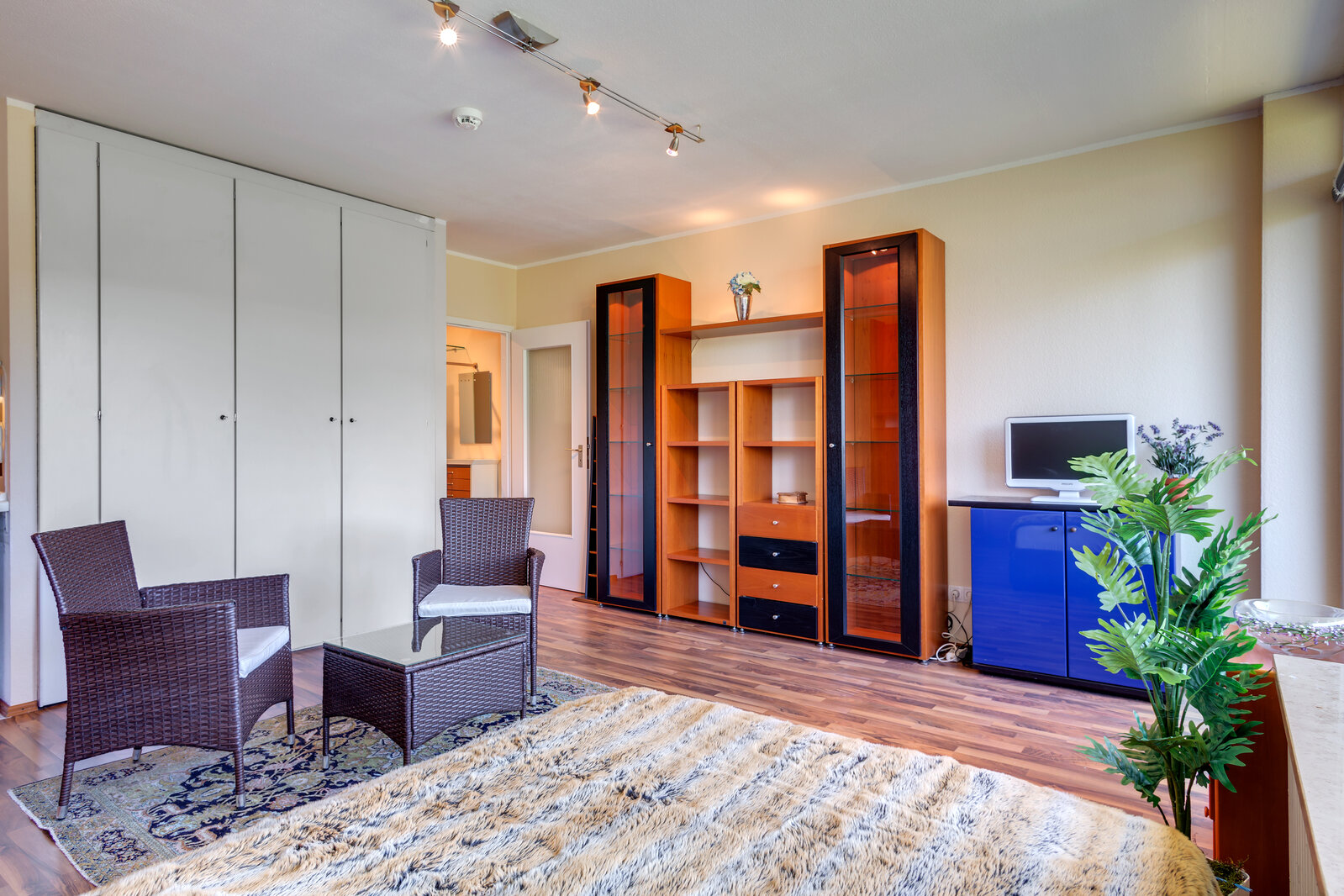 Furnished apartment in Munich-Milbertshofen - Photo 1