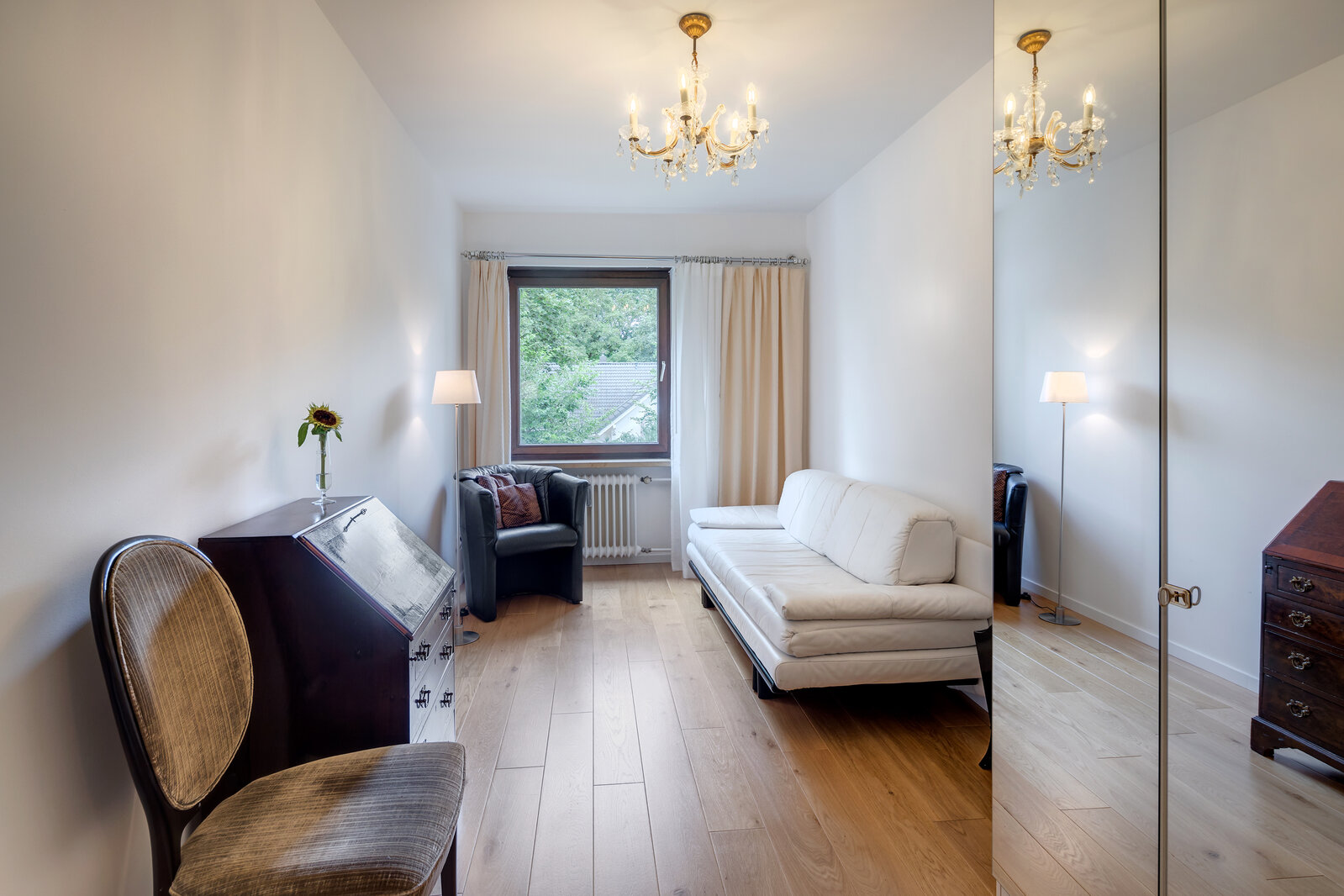 Luxurious 3-room apartment in Herzogpark - Photo 4