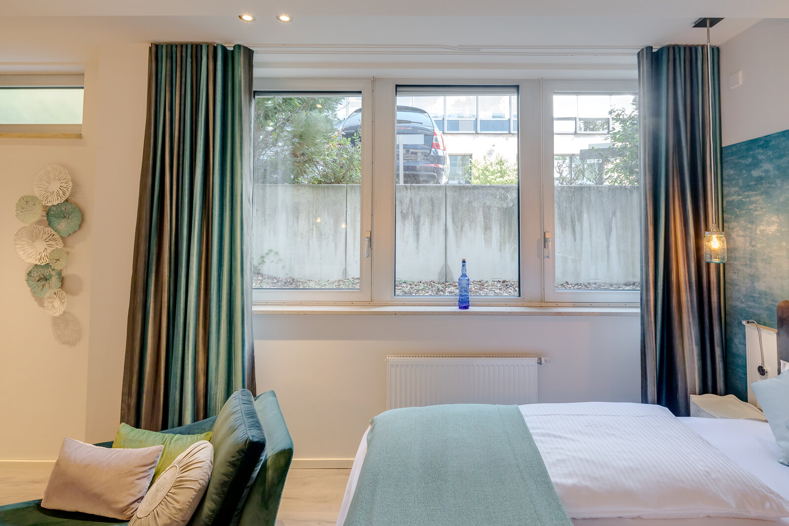 Pretty, spacious 1-room studio - Photo 1