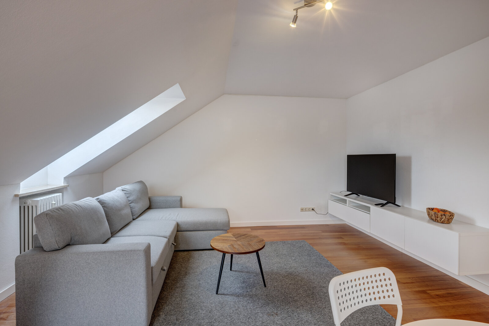 Apartment with good floorplan and roof-terrace - Photo 1