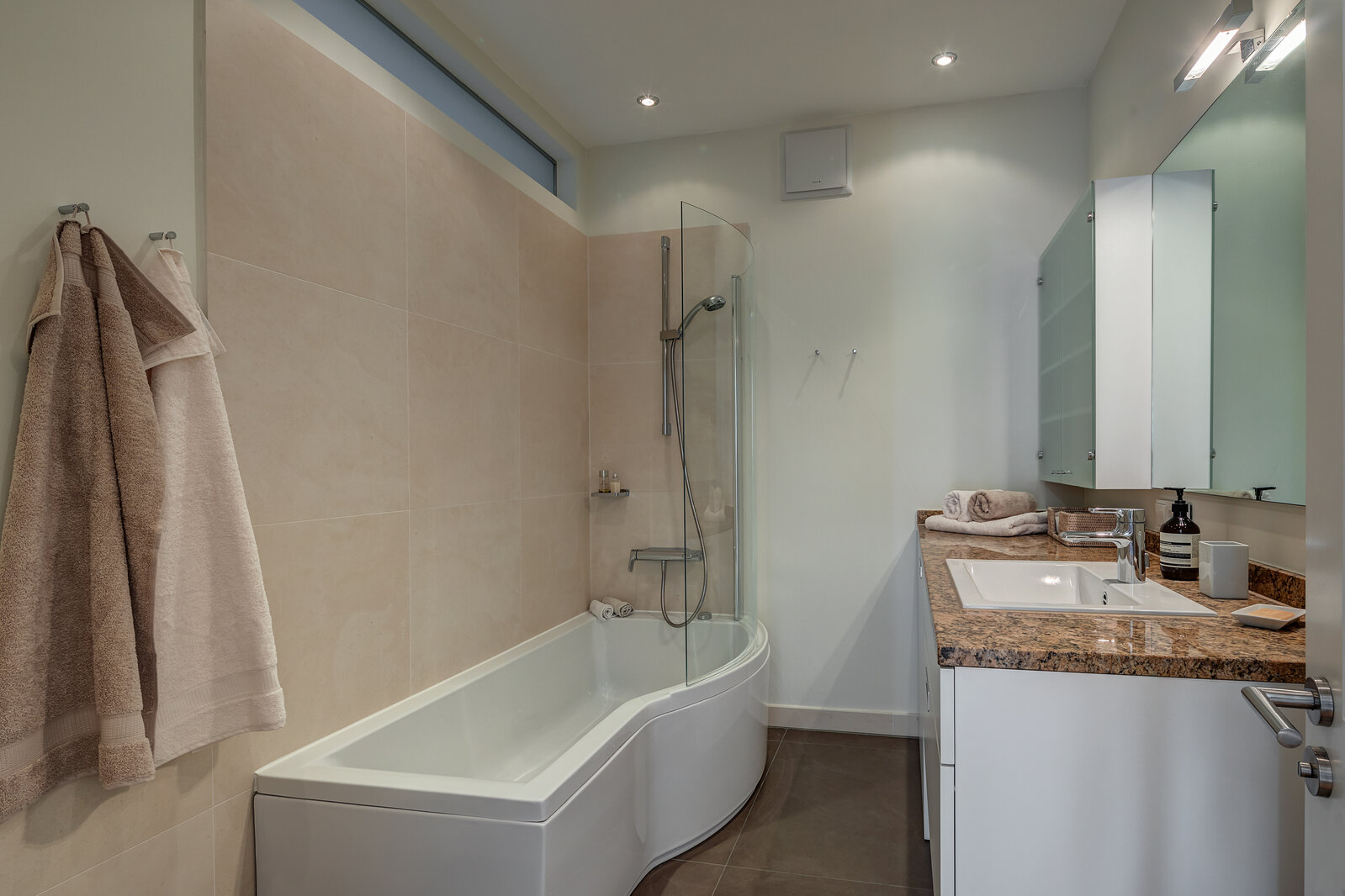 Beautiful rental apartment in quiet location - Foto 5