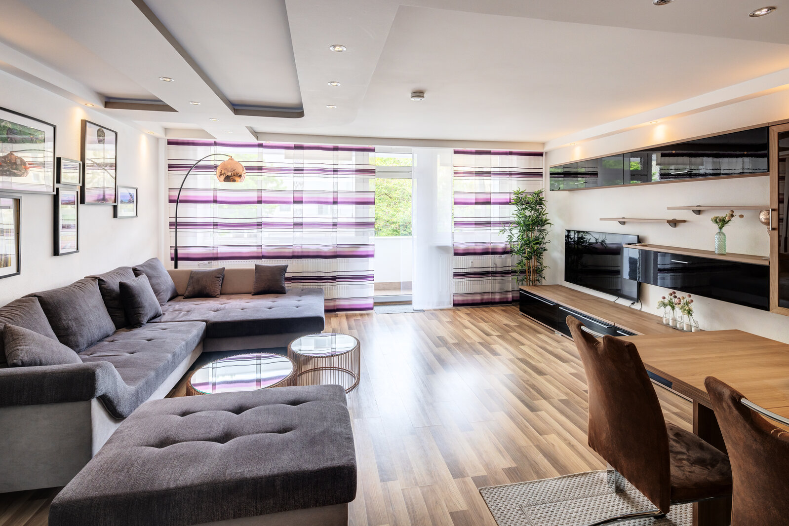 3-room apartment with balcony for rent - Photo 1