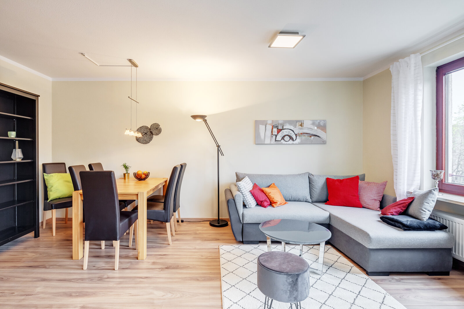 Generous 1.5-room apartment with balcony - Foto 2