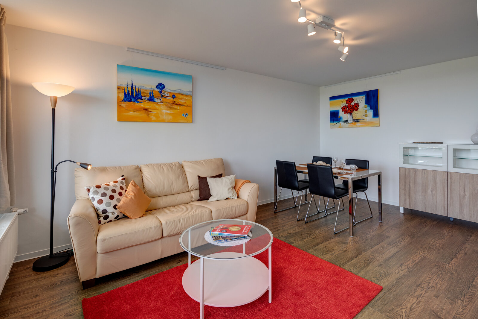 Furnished 2-room apartment with mountain view - Photo 4