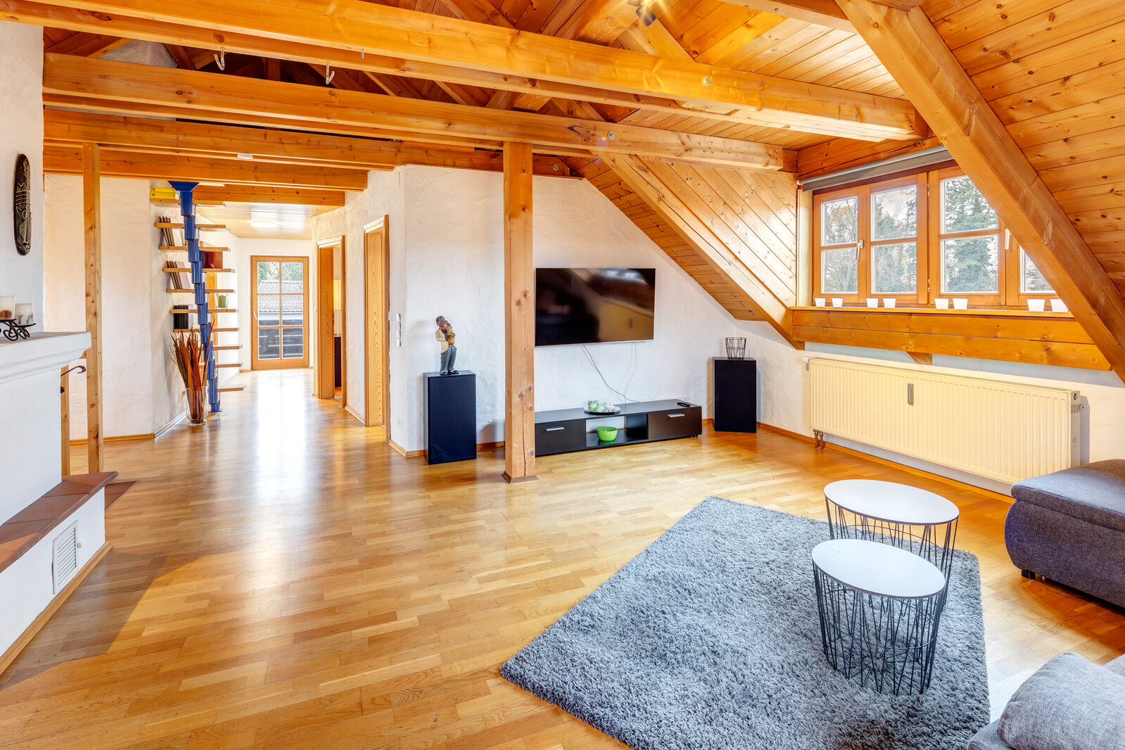 Comfortable and spacious apartment with balcony - Photo 2