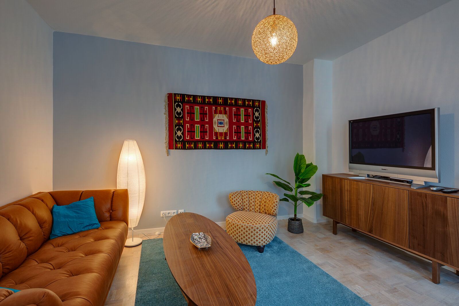 Beautiful apartment for rent located in the rear building - Photo 1