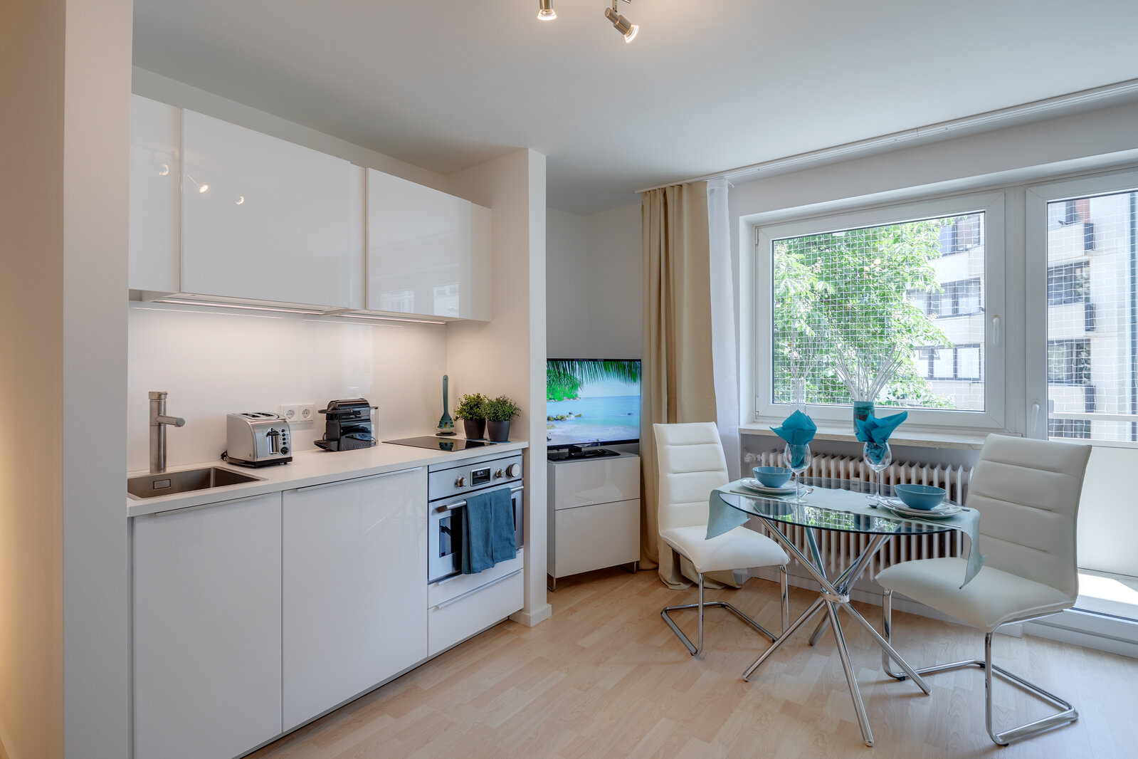 Stylishly furnished apartment - Foto 1
