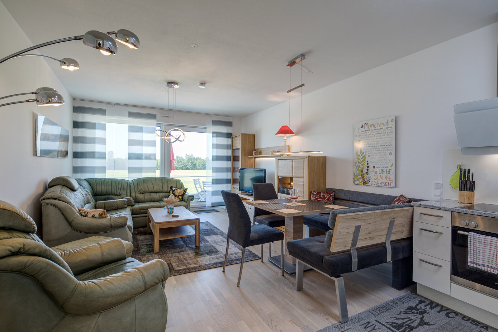Cozy 2-room apartment in Vaterstetten - Photo 1