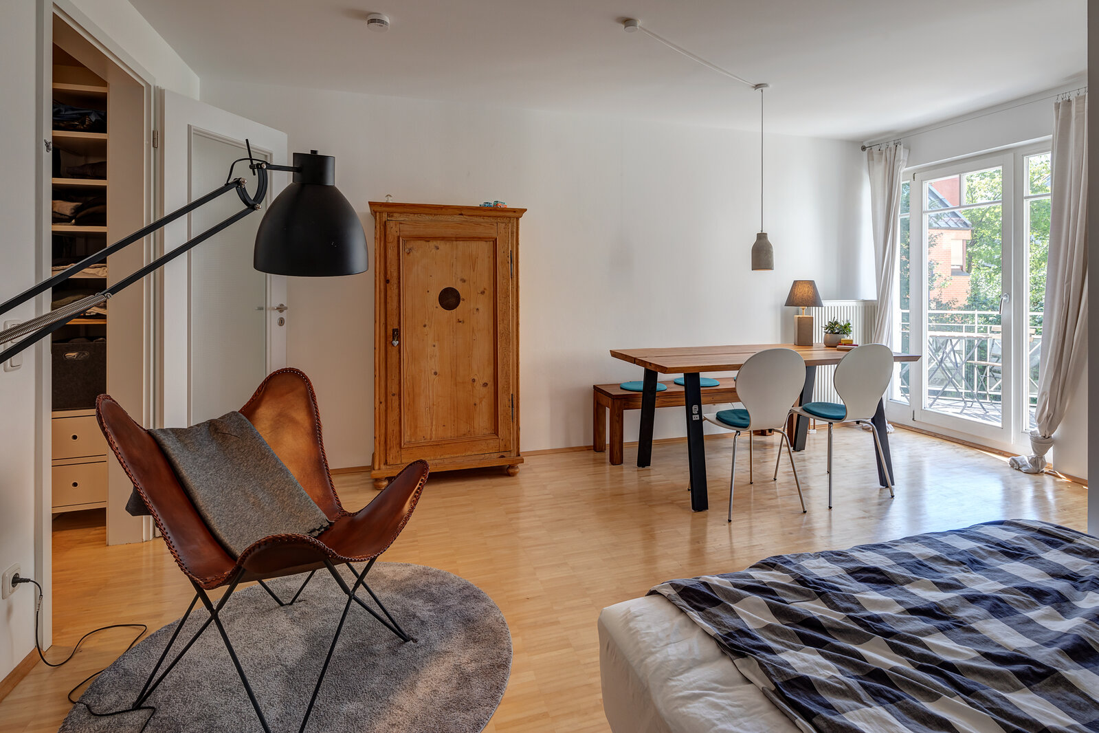 Well-cut 1.5-room apartment with balcony - Photo 2