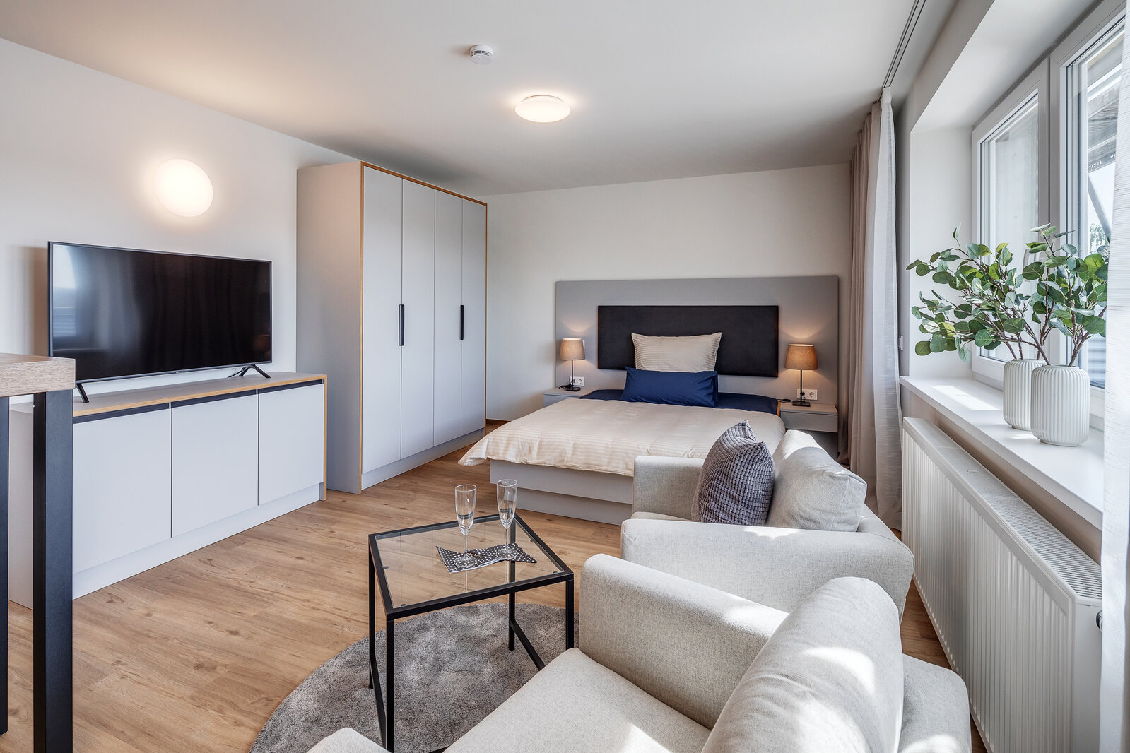 High-quality furnished apartment for rent - Photo 4