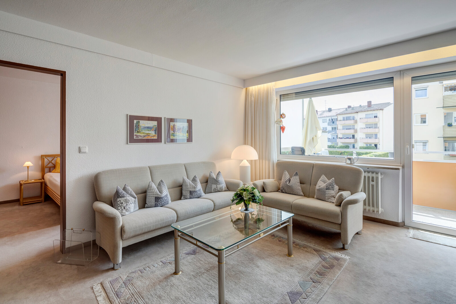 Bright, quiet apartment at U4/U5 - Foto 3