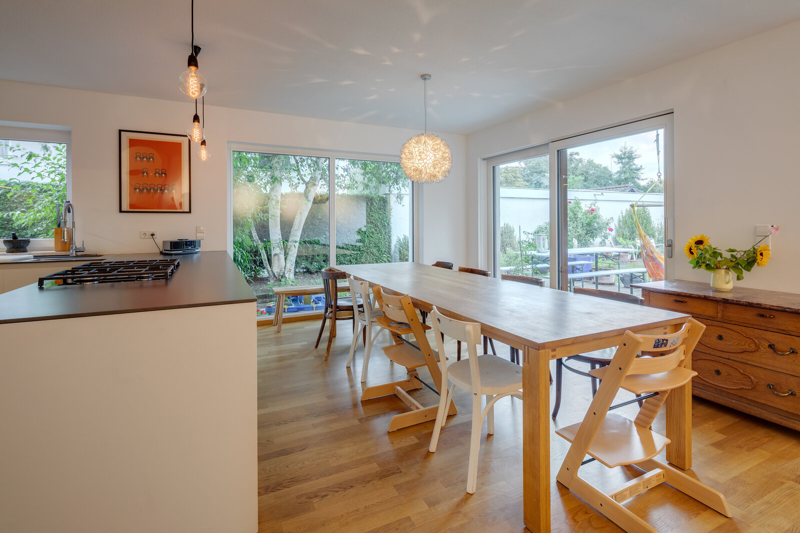 Generous semi-detached house with large garden - Foto 3