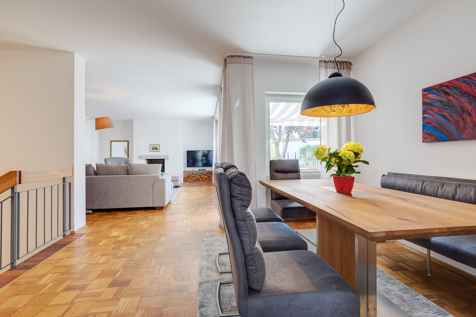 Modern, renovated and fully furnished bungalow - Photo 4