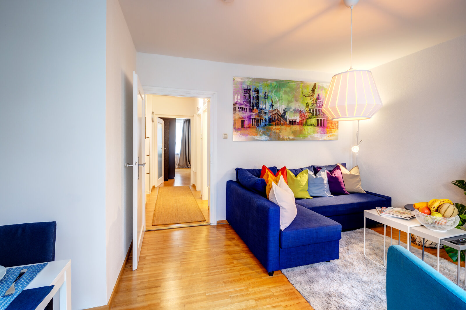Stylishly furnished apartment at Thierschplatz - Photo 1