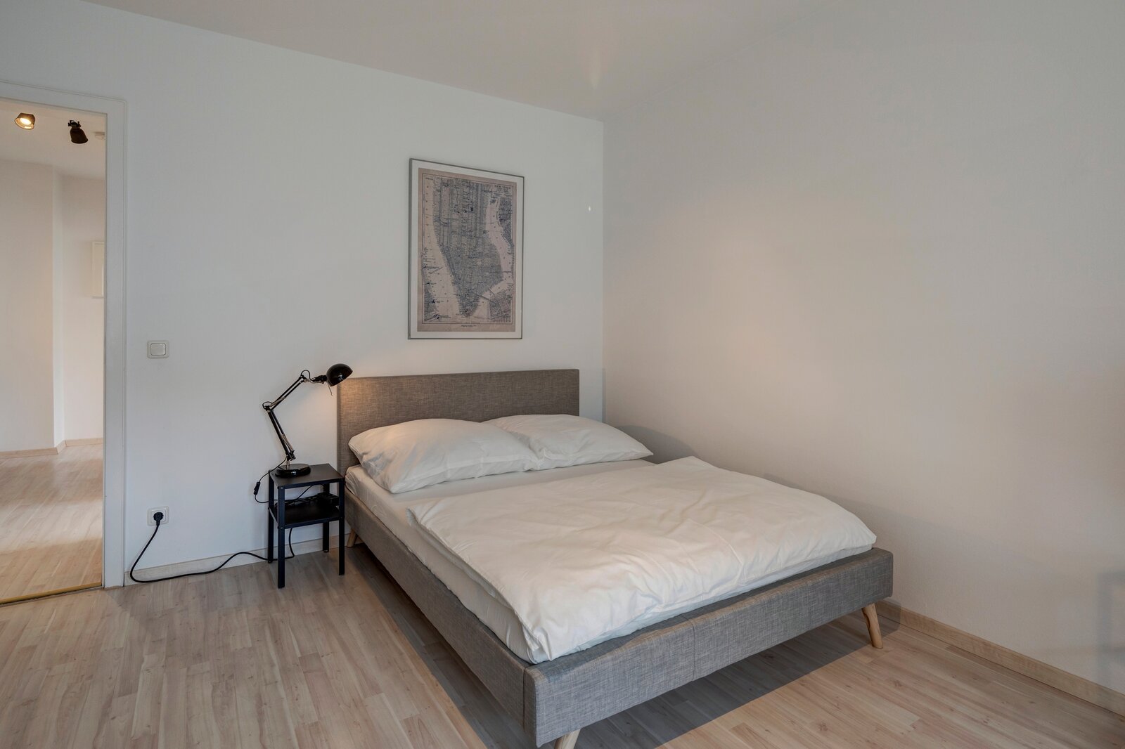 City apartment with balcony near Josephsplatz - Photo 4