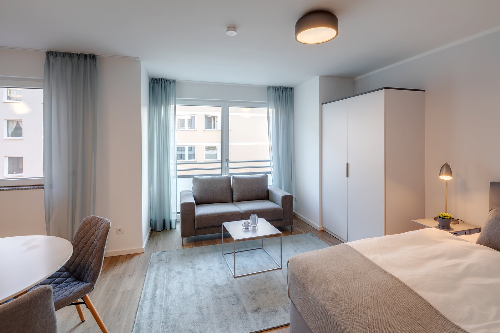 Stylishly furnished apartment for rent - Foto 2