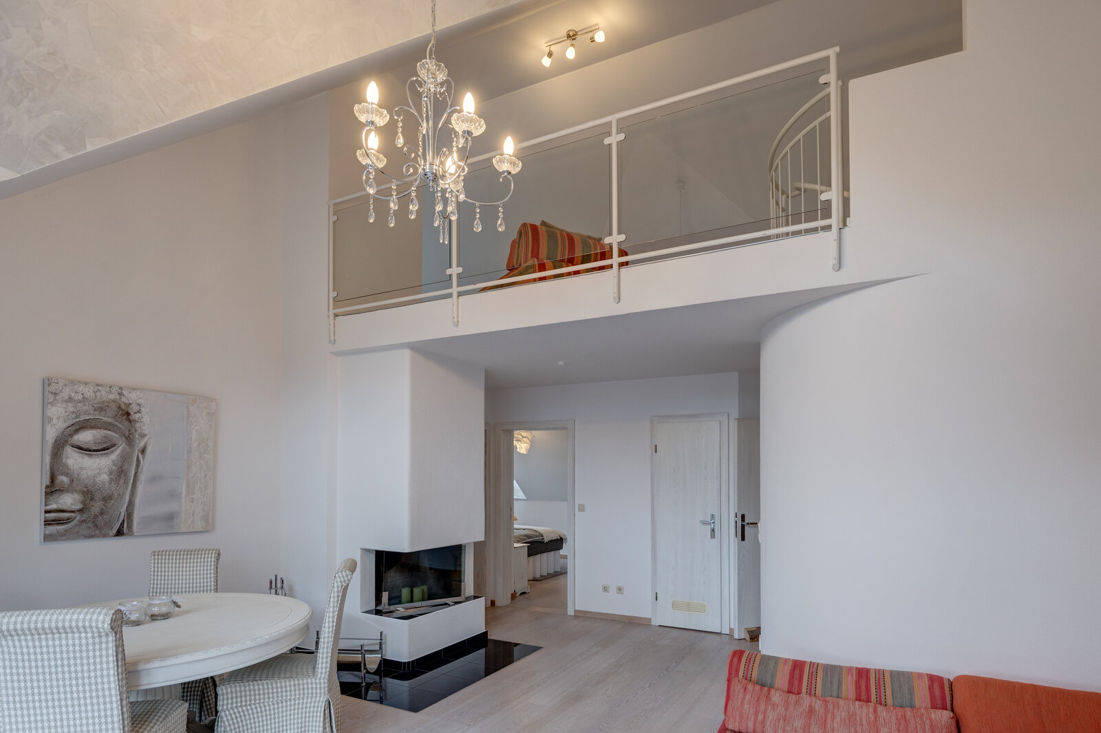Gallery apartment with fireplace and balcony - Foto 4