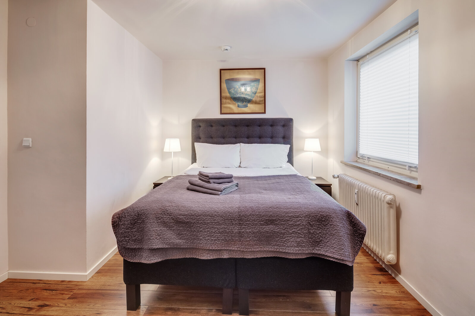 Modern, fully furnished city apartment - Photo 5