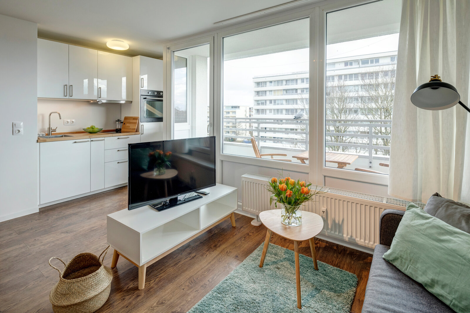Modernly furnished apartment for rent - Photo 2