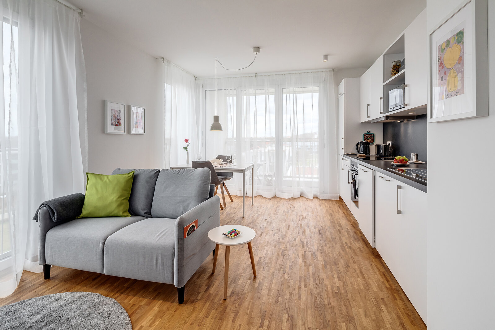 Newly furnished rental apartment in Altperlach - Photo 1