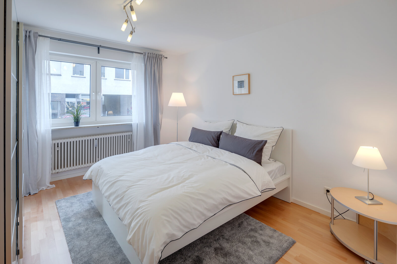 Good location near subway station U1 Silberhornstraße - Photo 5