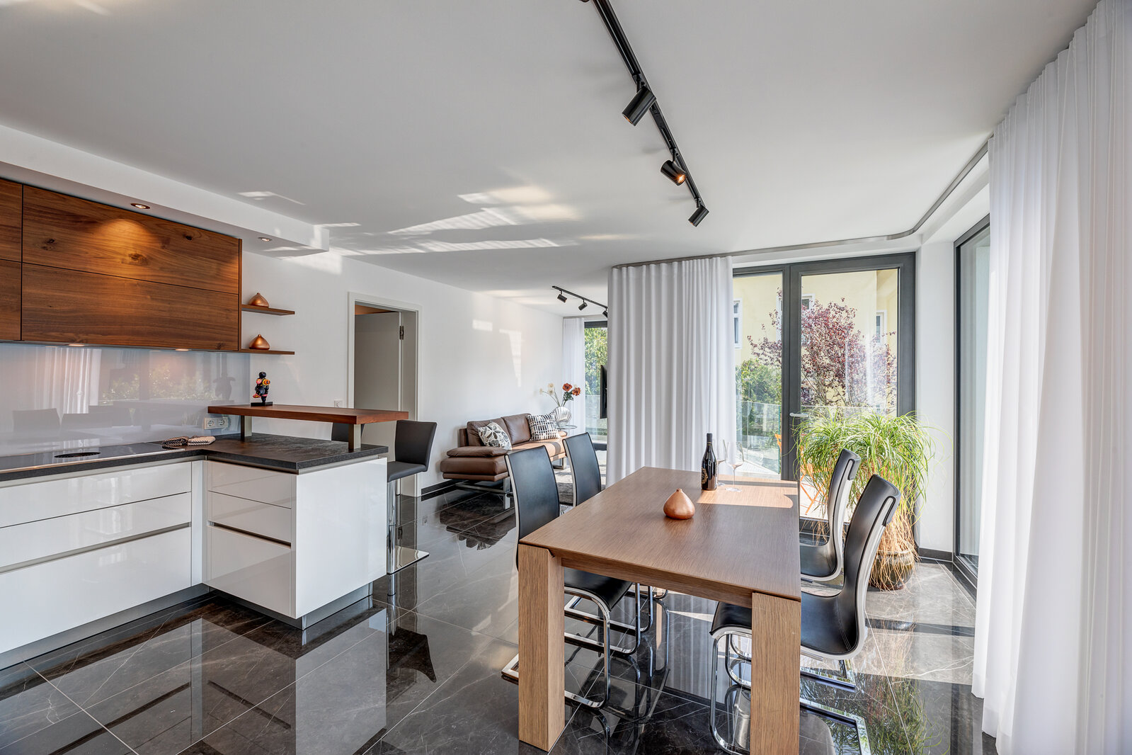 First time occupant: High-quality, modern at the Stadtpark - Foto 2