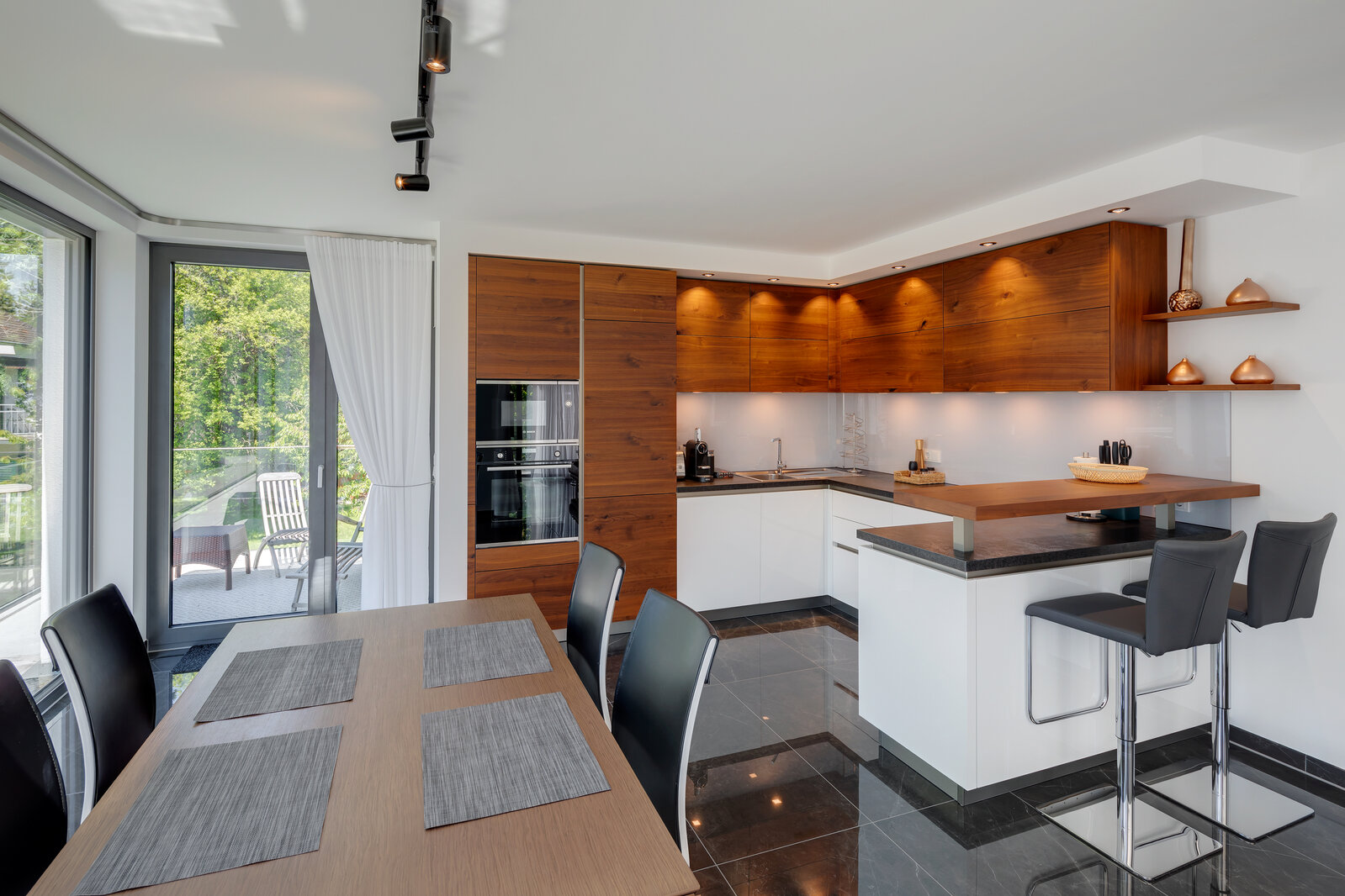 First time occupant: High-quality, modern at the Stadtpark - Foto 4