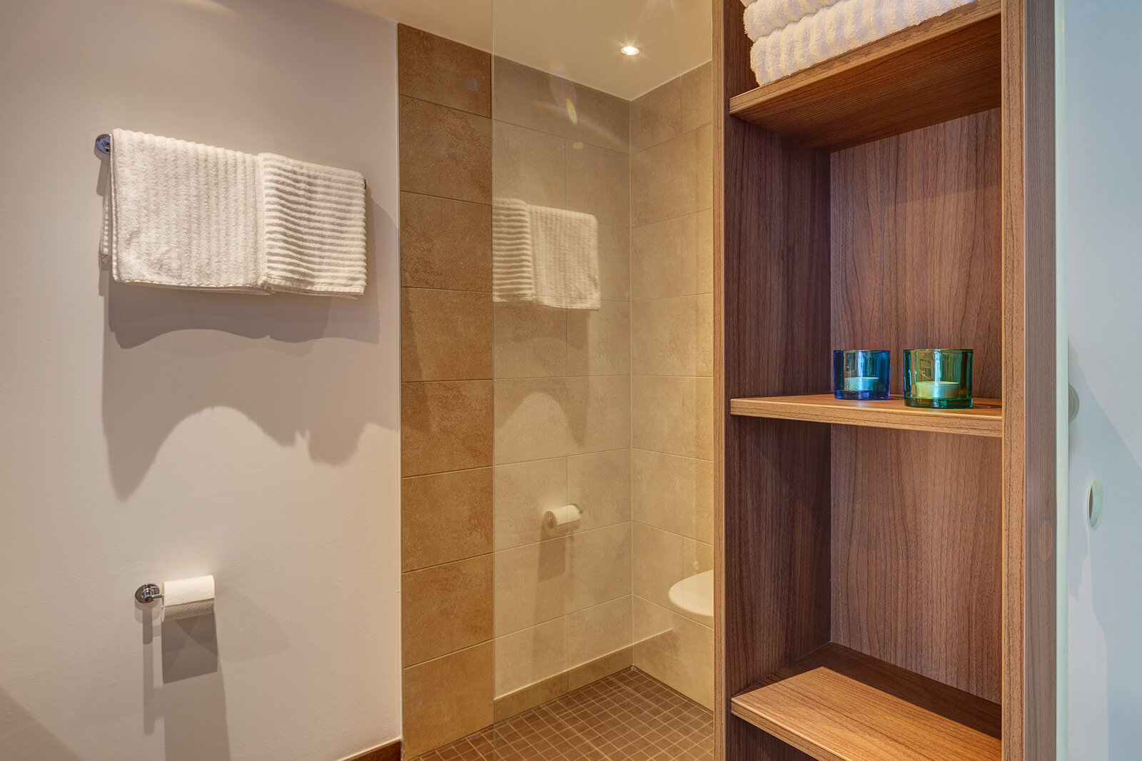 First occupation: Bright apartment in the heart of the city - Foto 2