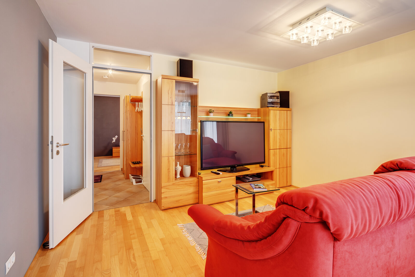 Nicely furnished apartment in Milbertshofen - Photo 2