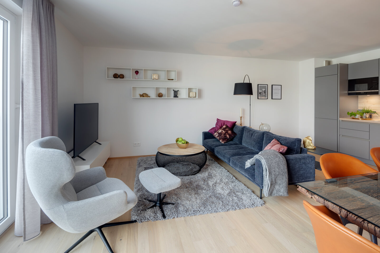 Newly built, in popular location in the Au - Photo 3