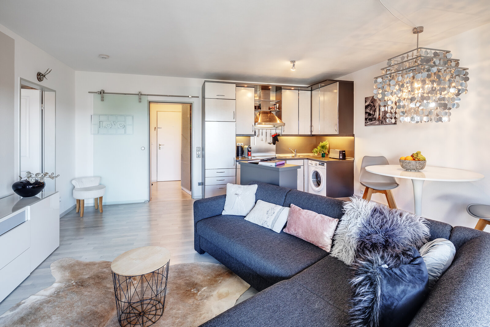 Modern, furnished apartment with balcony for rent - Foto 4