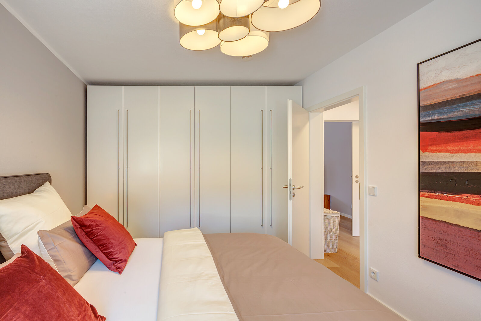 Family apartment in coveted location at Elisabethmarkt - Photo 4