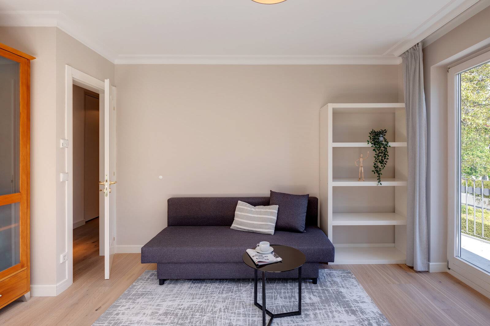 Premium apartment in the upscale Nymphenburg district - Photo 1