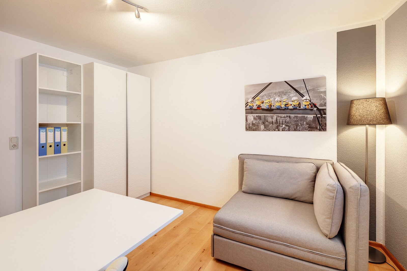 Modern and bright maisonette apartment for rent - Photo 3