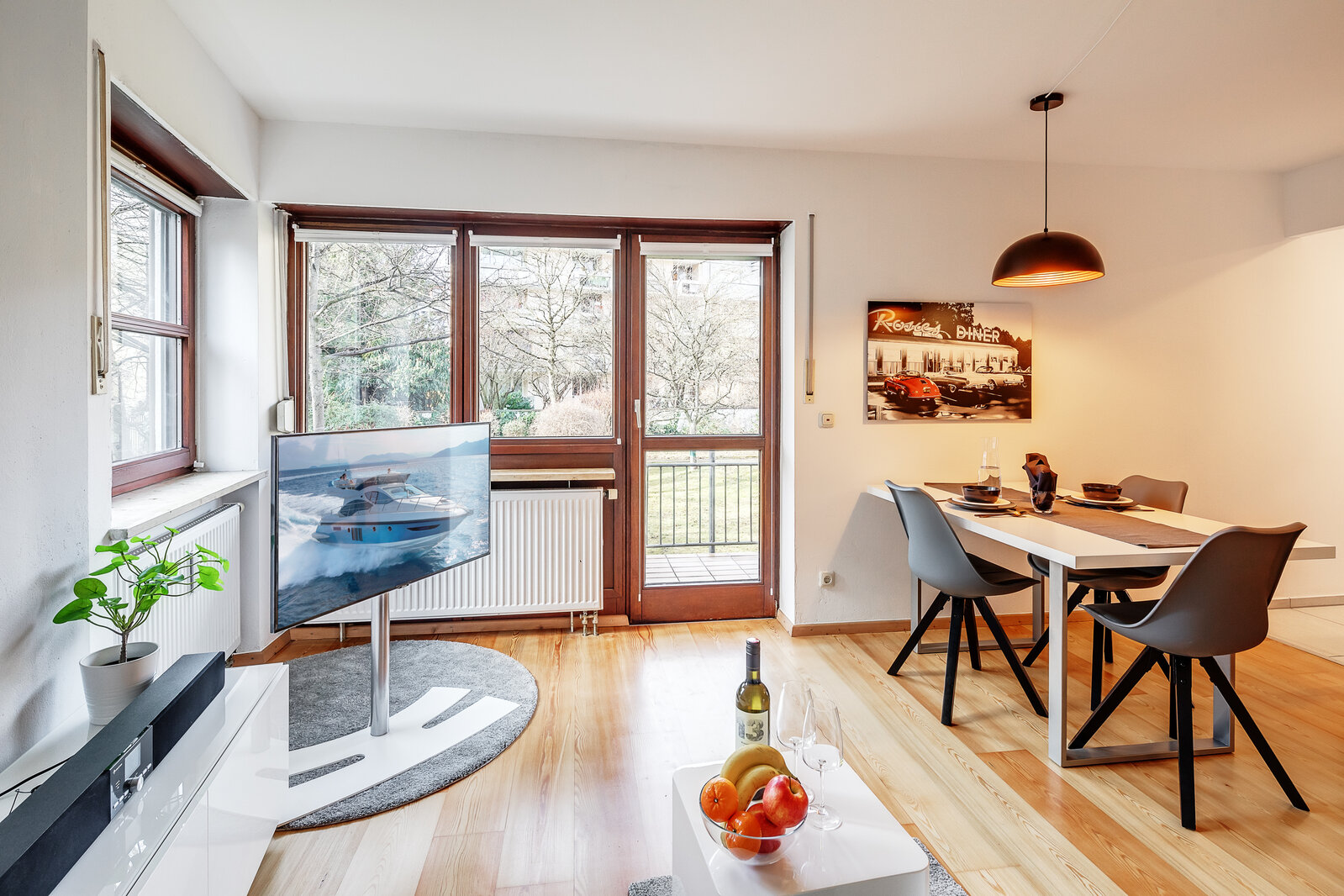 Modern and bright maisonette apartment for rent - Photo 2