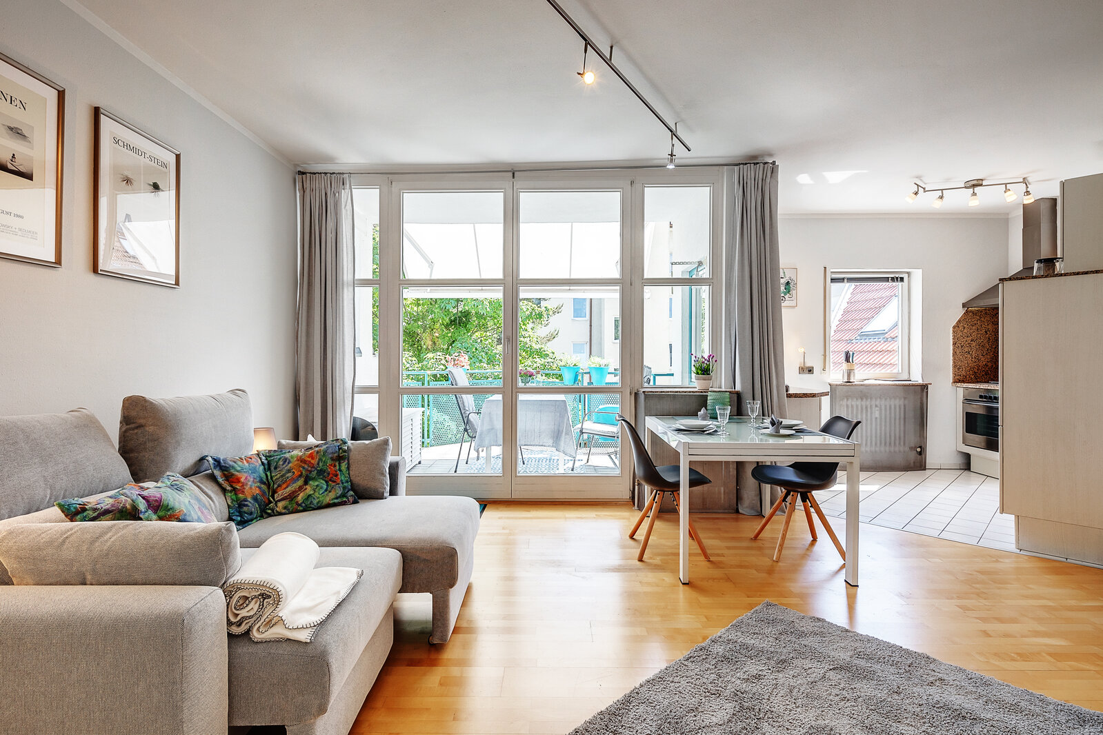 Attic apartment for rent in Maxvorstadt - Photo 1