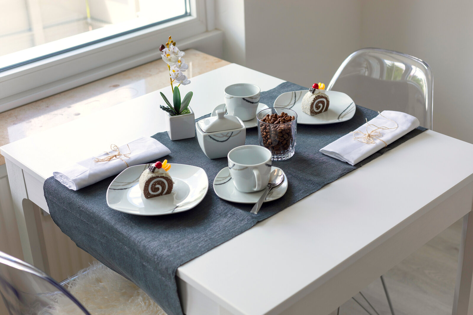 Sunny apartment for rent with south-facing balcony - Photo 4