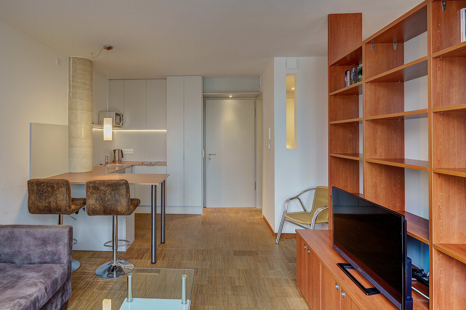 Modern 1-room apartment in Lohhof for rent - Photo 3