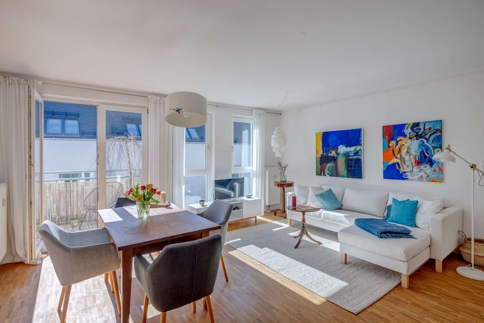 Bright furnished 2-room apartment with balcony for rent - Foto 4