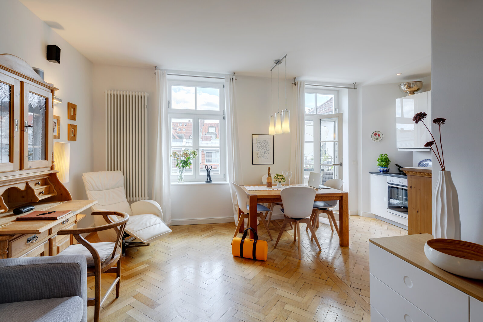 Beautiful period apartment for rent at Dreimühlenviertel - Photo 2
